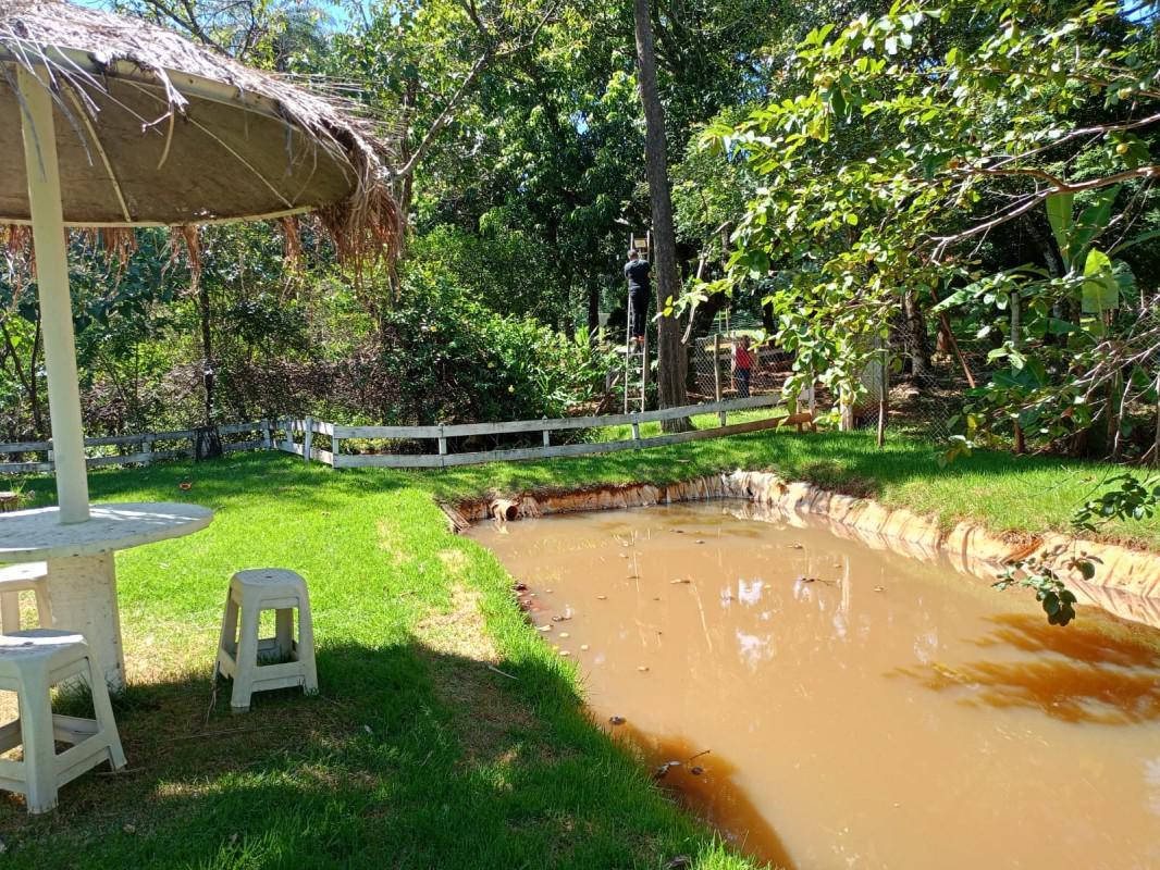 Fazenda, Ravena, 5 Quartos, 2 Vagas, 4 Suítes