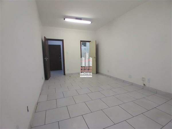 Sala, Centro