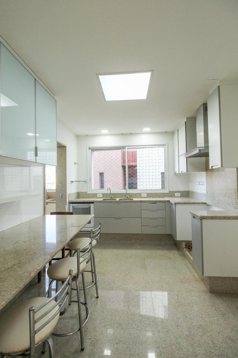 Cobertura, Serra, 4 Quartos, 6 Vagas, 2 Suítes