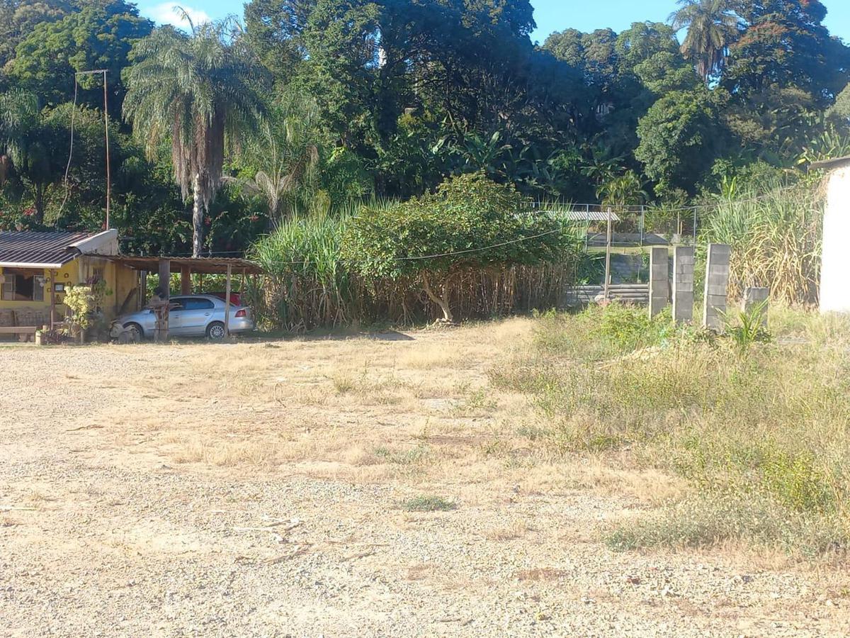 Lote, Londrina (são Benedito), 0 Quarto, 0 Vaga