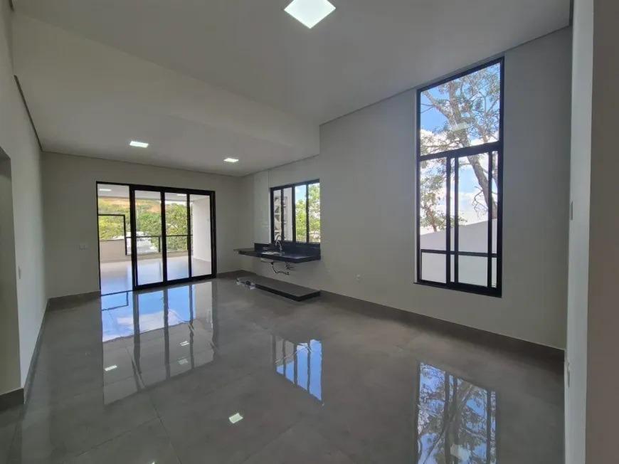 Casa, Mariposas, 4 Quartos, 2 Vagas, 2 Suítes