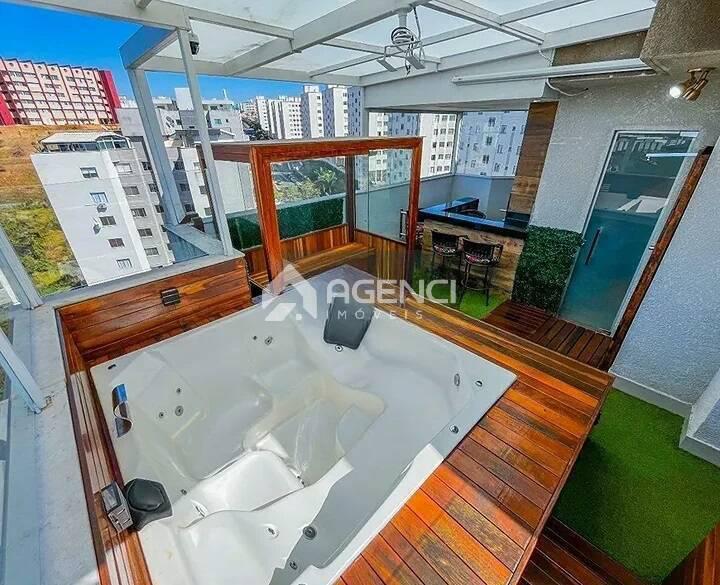 Cobertura, Cabral, 3 Quartos, 0 Vaga, 1 Suíte