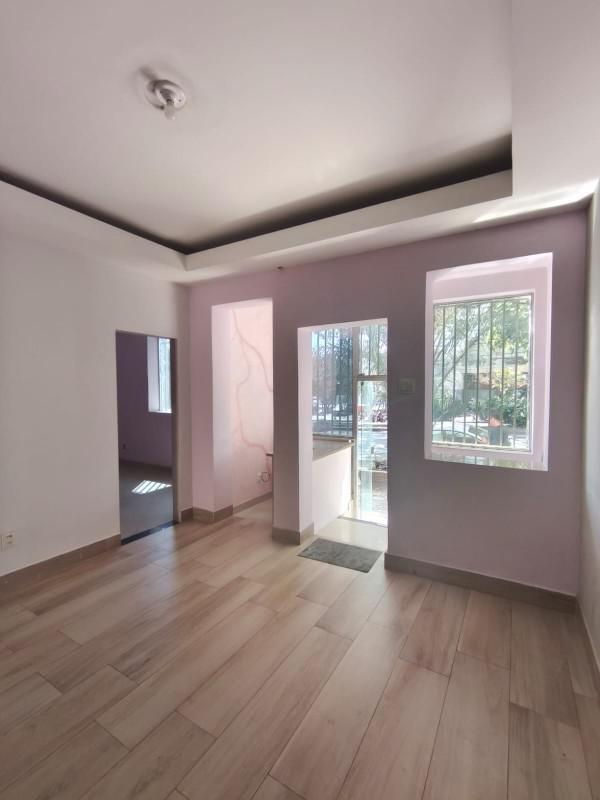 Casa, Santa Efigênia, 3 Quartos, 0 Vaga