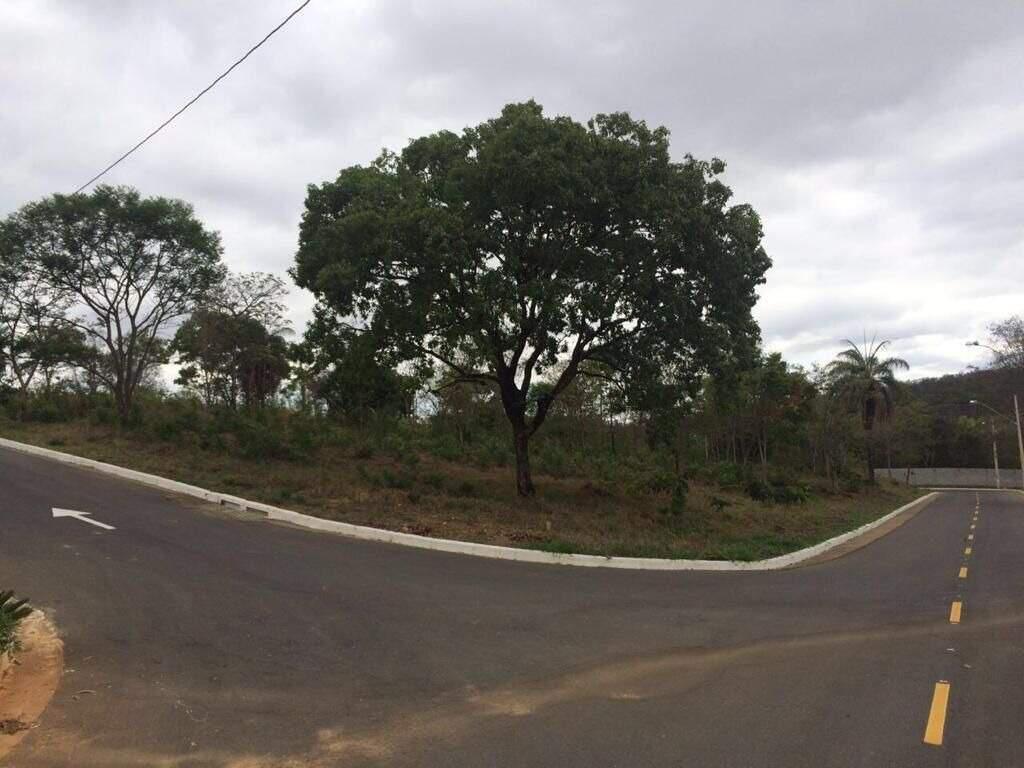 Lote, Canto da Siriema, 0 Quarto, 0 Vaga
