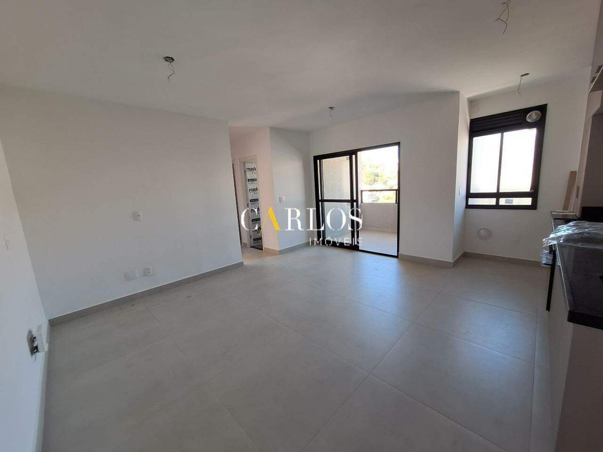 Apartamento, Estoril, 3 Quartos, 2 Vagas, 1 Suíte