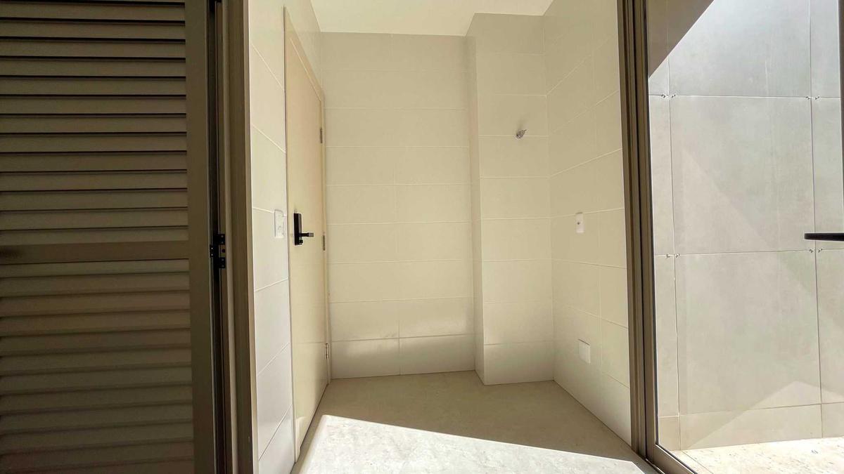 Apartamento, Cruzeiro, 4 Quartos, 4 Vagas, 2 Suítes