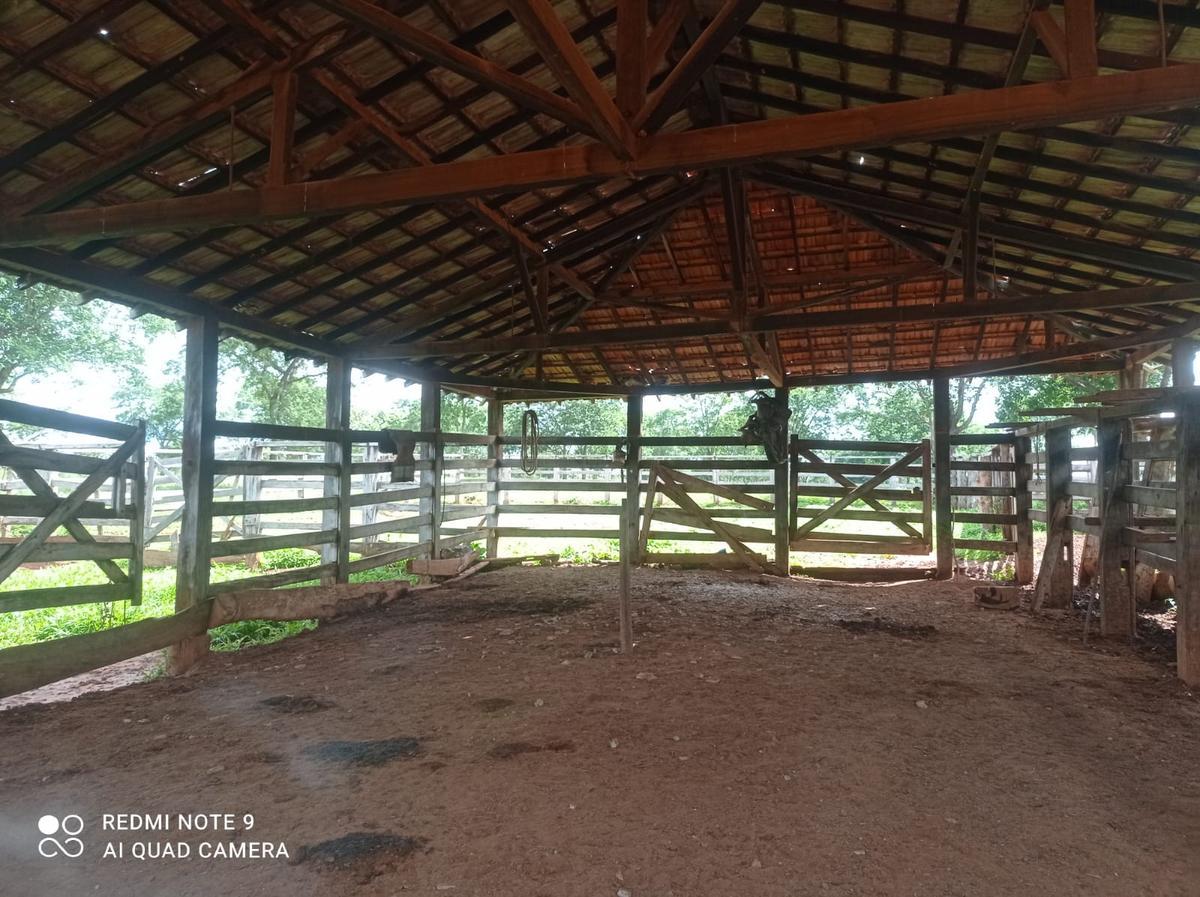 Fazenda, Água Quente