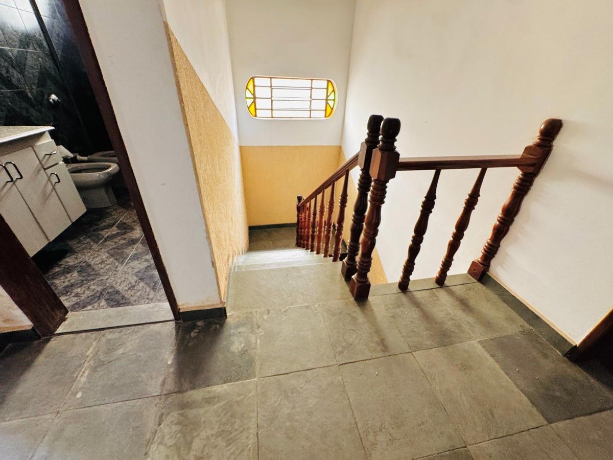 Casa, Jardim Atlântico, 5 Quartos, 4 Vagas, 1 Suíte