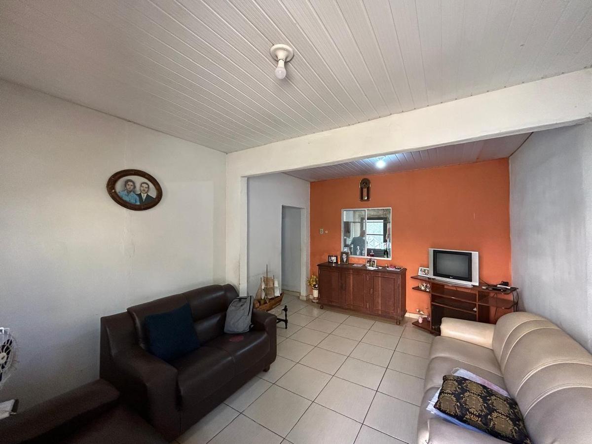 Casa, Horto, 2 Quartos, 2 Vagas