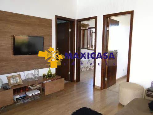 Casa, Centro, 4 Quartos, 6 Vagas, 1 Suíte