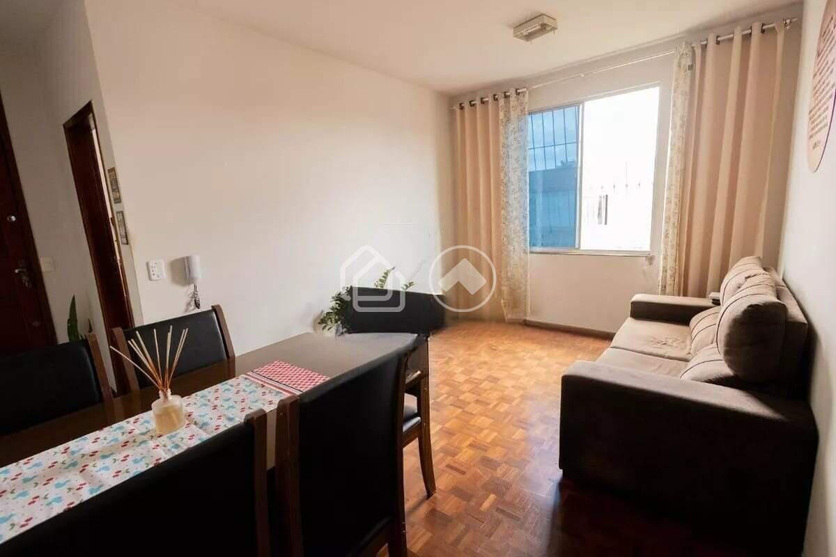 Apartamento, Carlos Prates, 2 Quartos, 1 Vaga