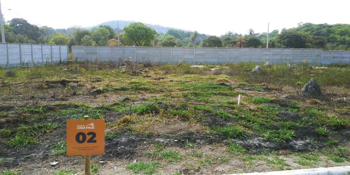 Lote, São José, 0 Quarto, 4 Vagas