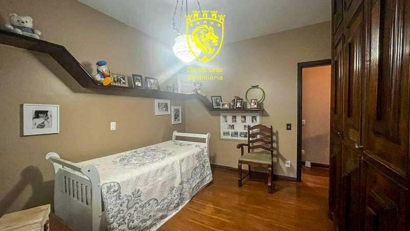 Casa, Comiteco, 5 Quartos, 6 Vagas, 2 Suítes