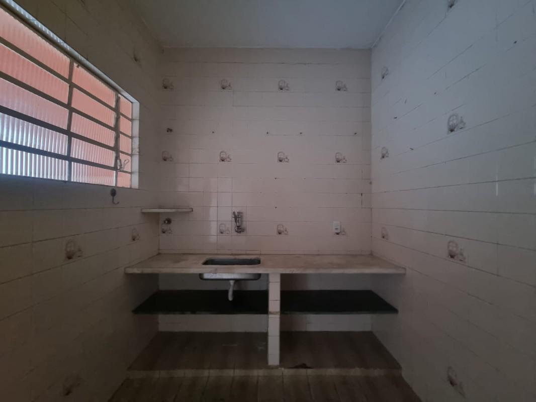 Casa, Santa Cruz Industrial, 4 Quartos, 10 Vagas, 1 Suíte