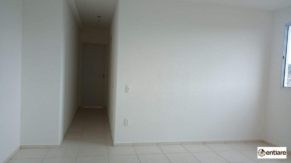 Apartamento, Jardim dos Comerciários, 2 Quartos, 1 Vaga