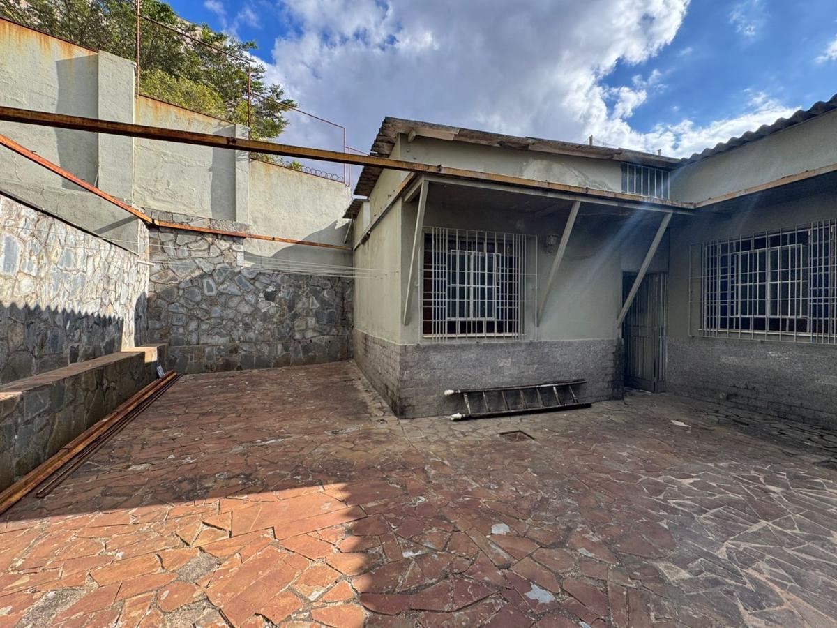 Casa, São Lucas, 4 Quartos, 3 Vagas, 1 Suíte
