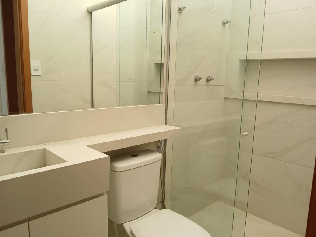 Casa, Planalto, 3 Quartos, 2 Vagas, 1 Suíte