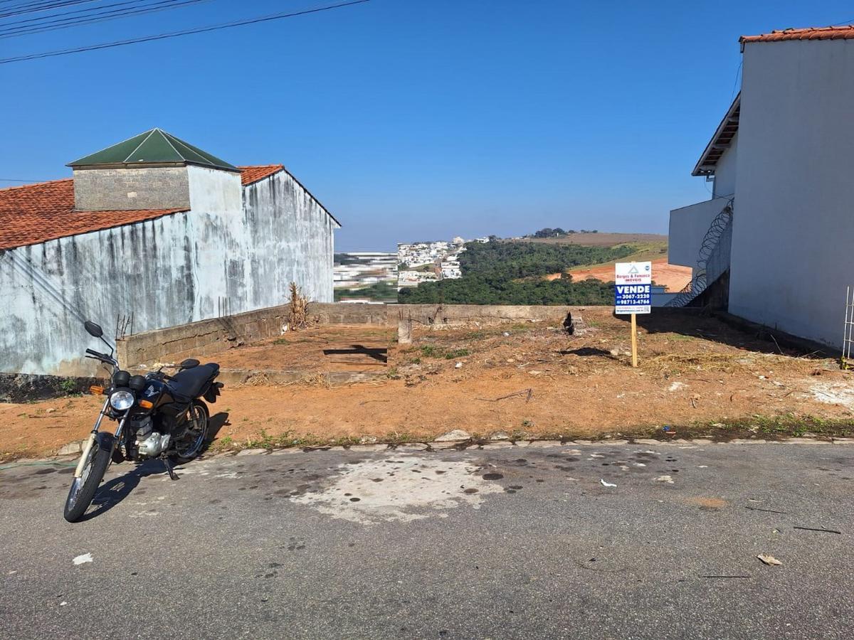 Lote, Vila Verde, 0 Quarto, 0 Vaga
