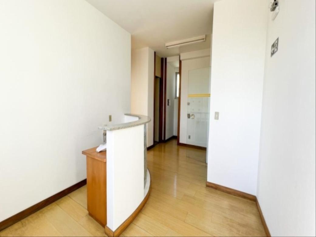 Andar, Santa Efigênia, 0 Quarto, 2 Vagas