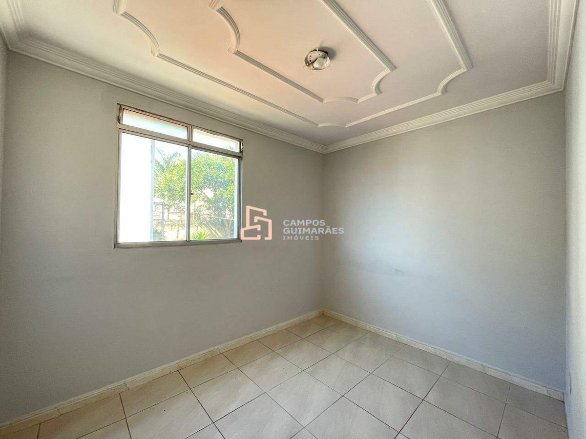 Apartamento, Cândida Ferreira