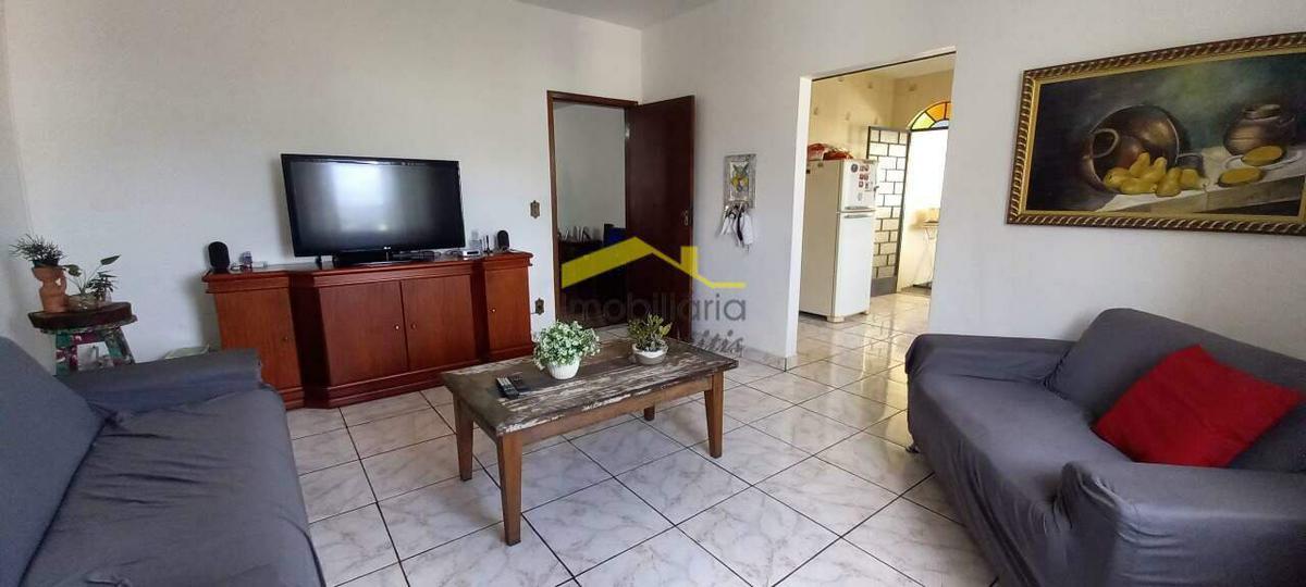 Casa, Havaí, 6 Quartos, 3 Vagas, 1 Suíte