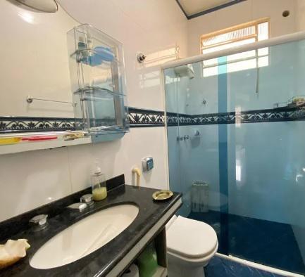 Casa, Castelo, 4 Quartos, 5 Vagas, 2 Suítes