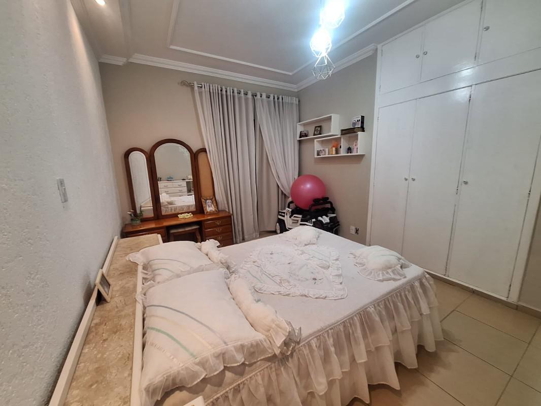 Casa, Tirol, 3 Quartos, 3 Vagas, 1 Suíte