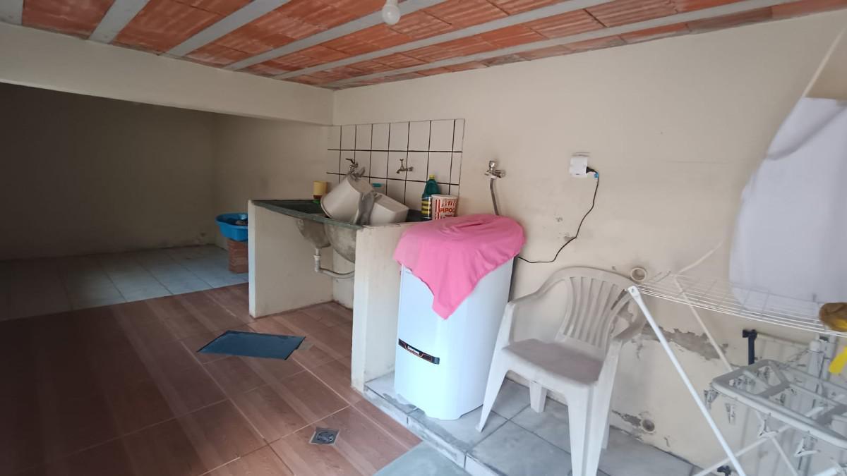 Casa, Goiânia, 6 Quartos, 2 Vagas, 2 Suítes