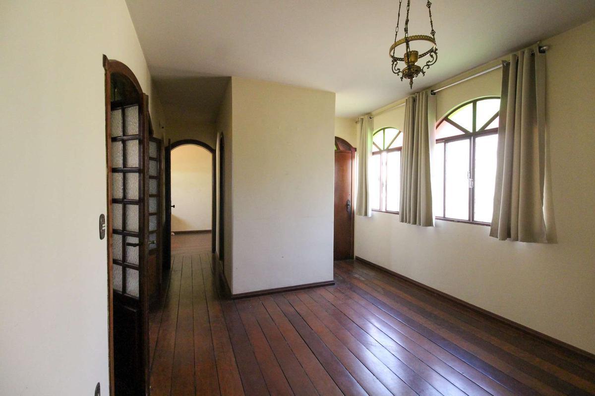 Casa, Itapoã, 3 Quartos, 2 Vagas, 1 Suíte
