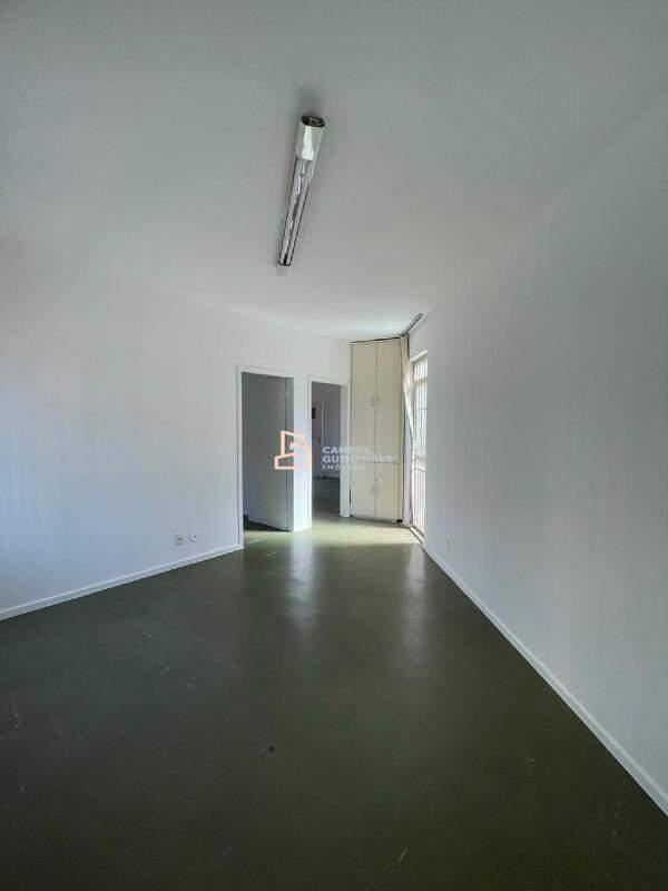 Sala, Lourdes