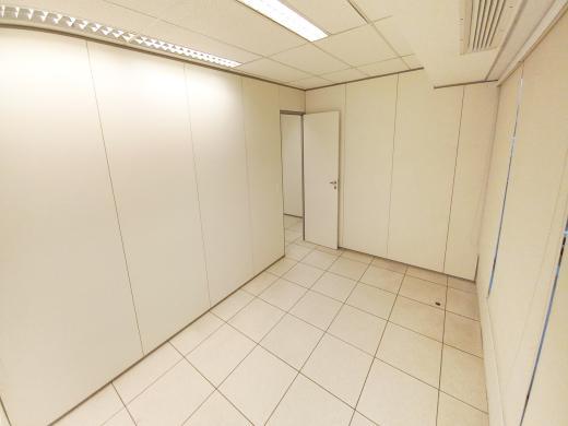 Sala, Savassi, 0 Quarto, 2 Vagas