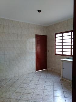 Casa, Parque Ozanam, 3 Quartos, 3 Vagas, 1 Suíte