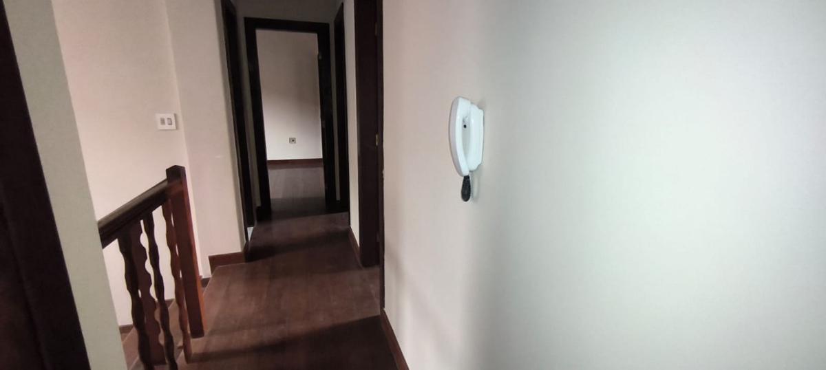 Casa, Itapoã, 5 Quartos, 4 Vagas, 1 Suíte