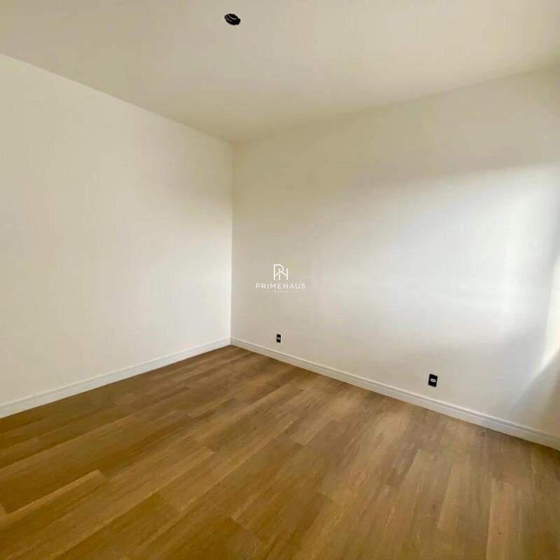 Casa, Manacás, 3 Quartos, 2 Vagas, 1 Suíte