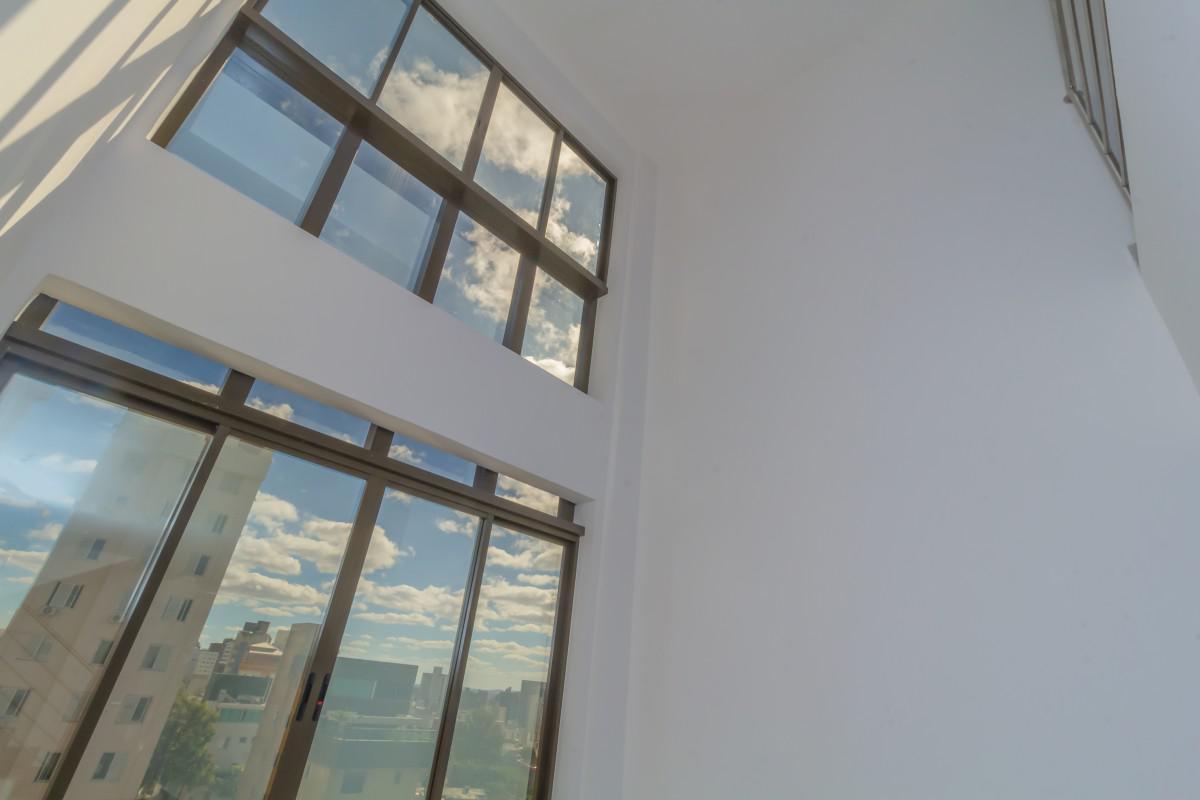 Cobertura, Serra, 3 Quartos, 2 Vagas, 1 Suíte