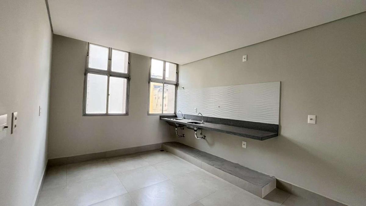 Apartamento, Centro, 2 Quartos, 0 Vaga, 1 Suíte