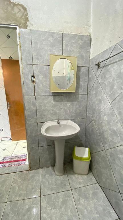Casa, Adelmolândia, 3 Quartos, 0 Vaga