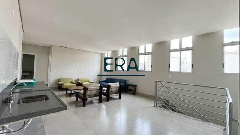 Cobertura, Centro, 2 Quartos, 0 Vaga, 4 Suítes