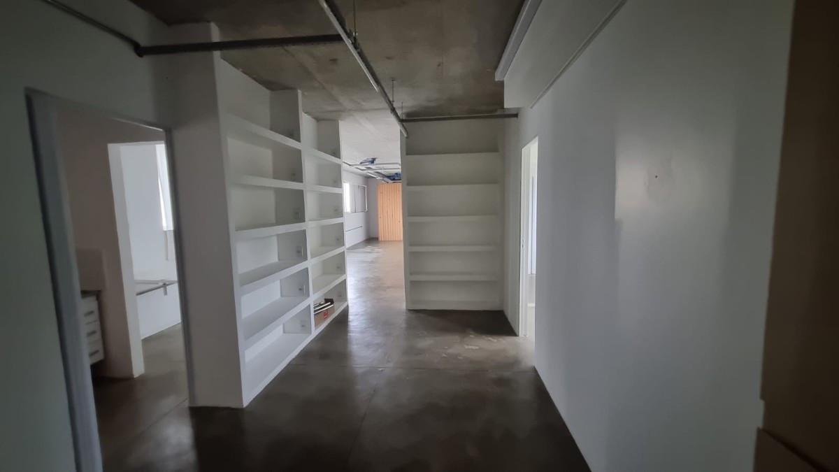 Sala, Santa Lúcia, 0 Quarto, 0 Vaga