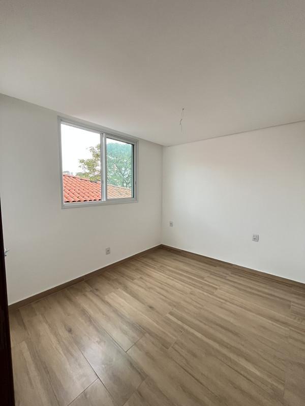 Cobertura, Filadélfia, 4 Quartos, 2 Vagas, 1 Suíte
