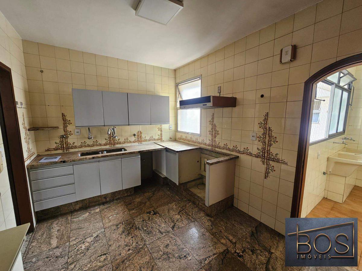Apartamento, Savassi, 4 Quartos, 2 Vagas, 1 Suíte