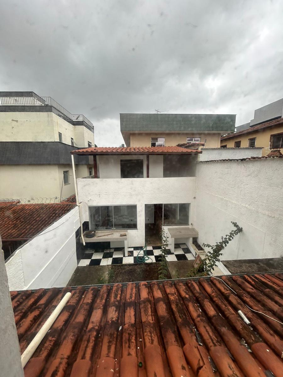Casa, Ouro Preto, 4 Quartos, 2 Vagas, 1 Suíte