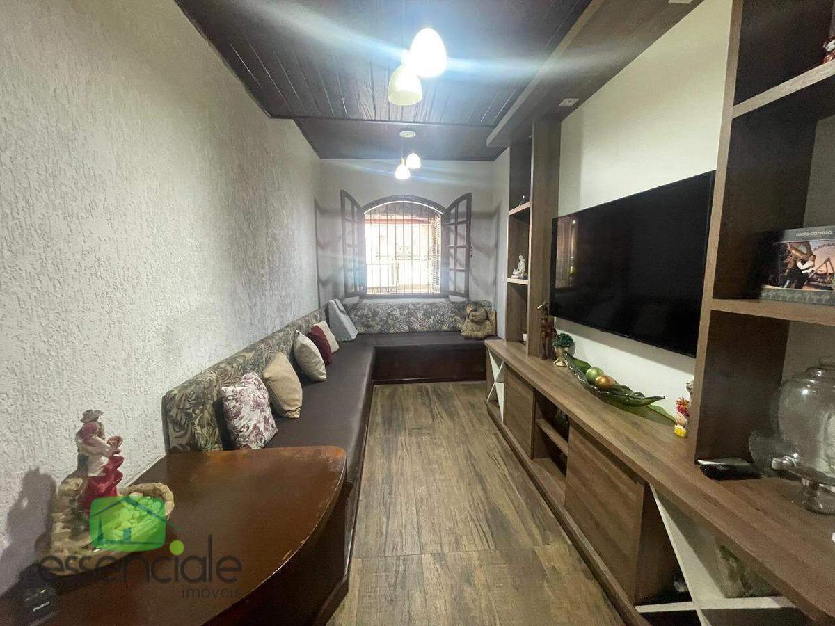 Casa, Santa Helena, 3 Quartos, 2 Vagas, 1 Suíte