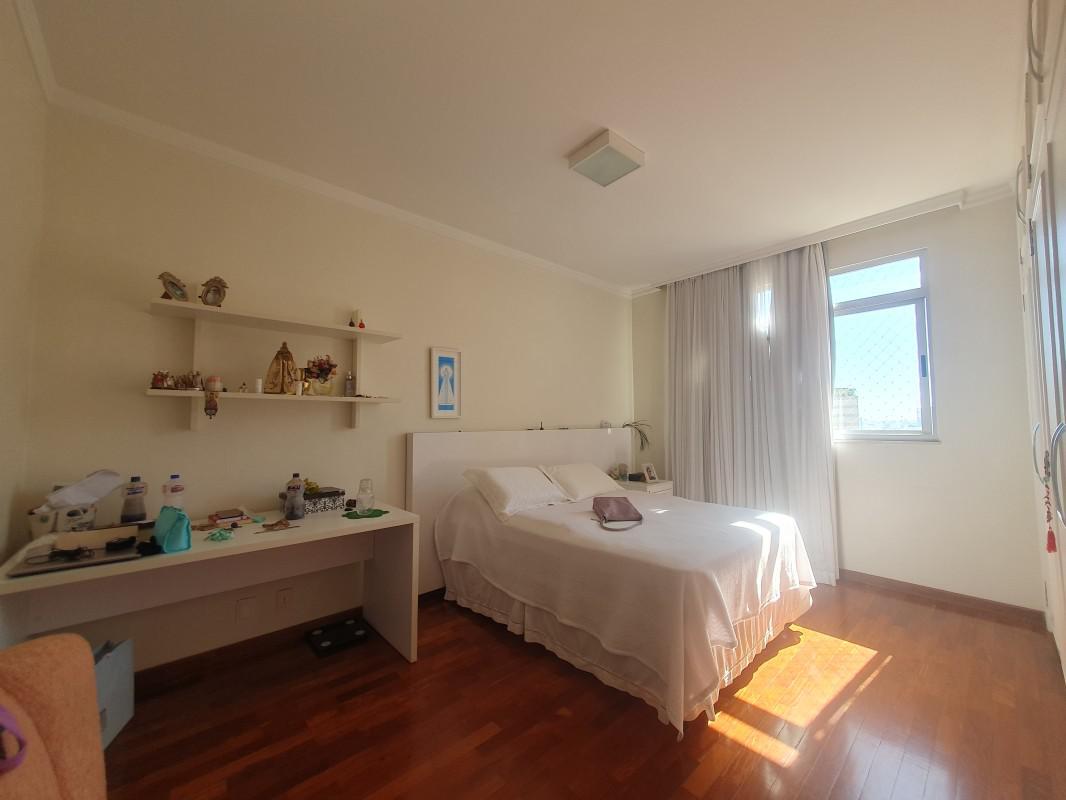 Apartamento, Gutierrez, 4 Quartos, 2 Vagas, 1 Suíte