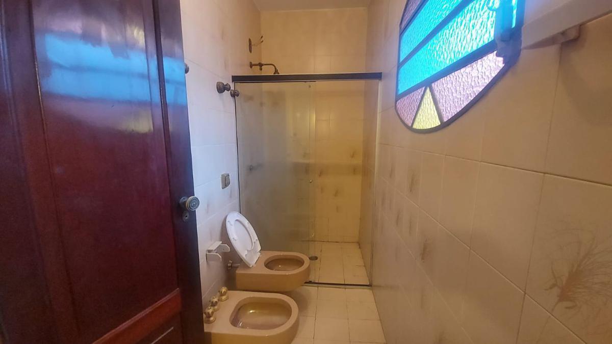 Casa, Santa Cruz, 4 Quartos, 4 Vagas, 2 Suítes