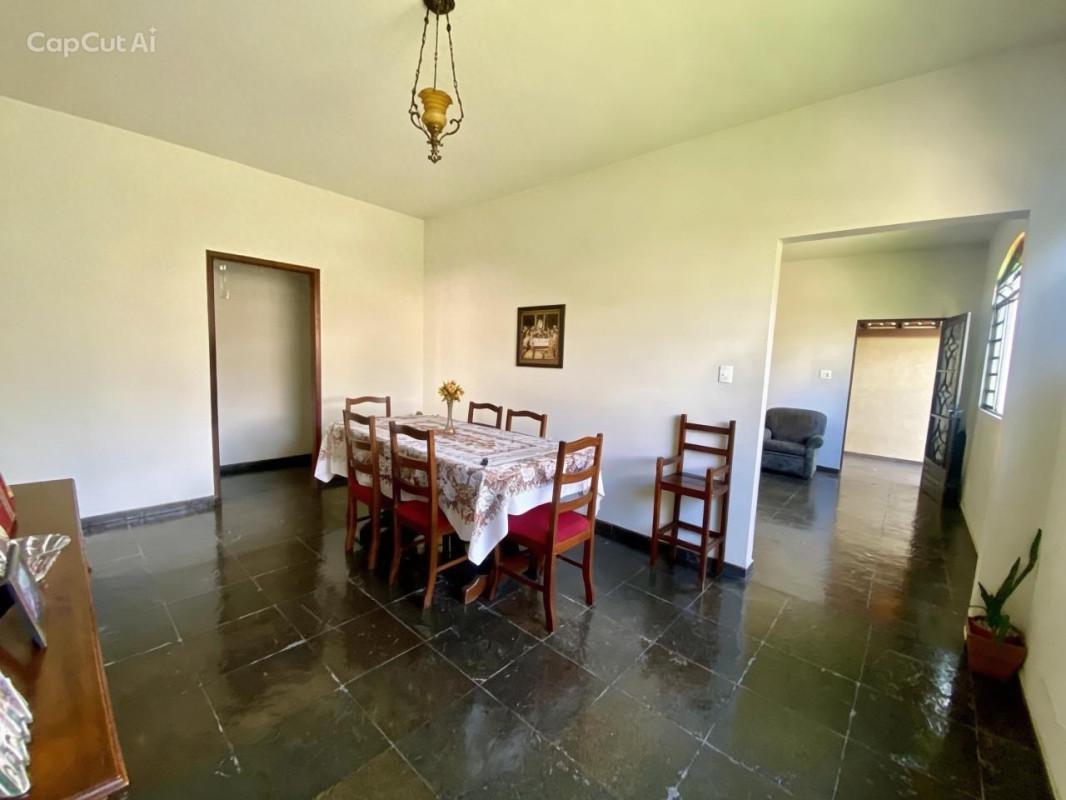 Casa, Ouro Preto, 4 Quartos, 3 Vagas, 1 Suíte