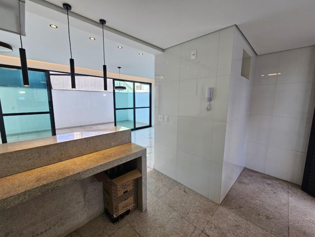 Apartamento, São Pedro, 2 Quartos, 2 Vagas, 2 Suítes