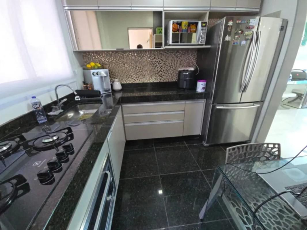 Cobertura, Fernão Dias, 3 Quartos, 2 Vagas, 1 Suíte