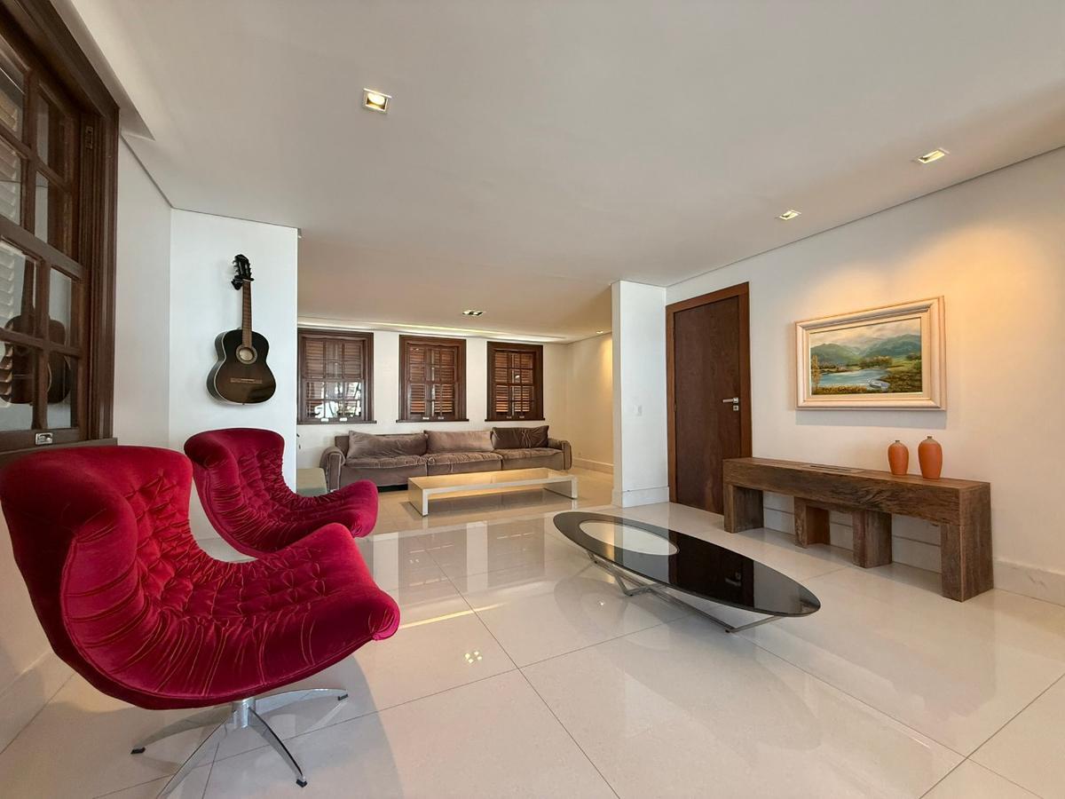 Casa, São Luiz (pampulha), 6 Quartos, 15 Vagas, 4 Suítes