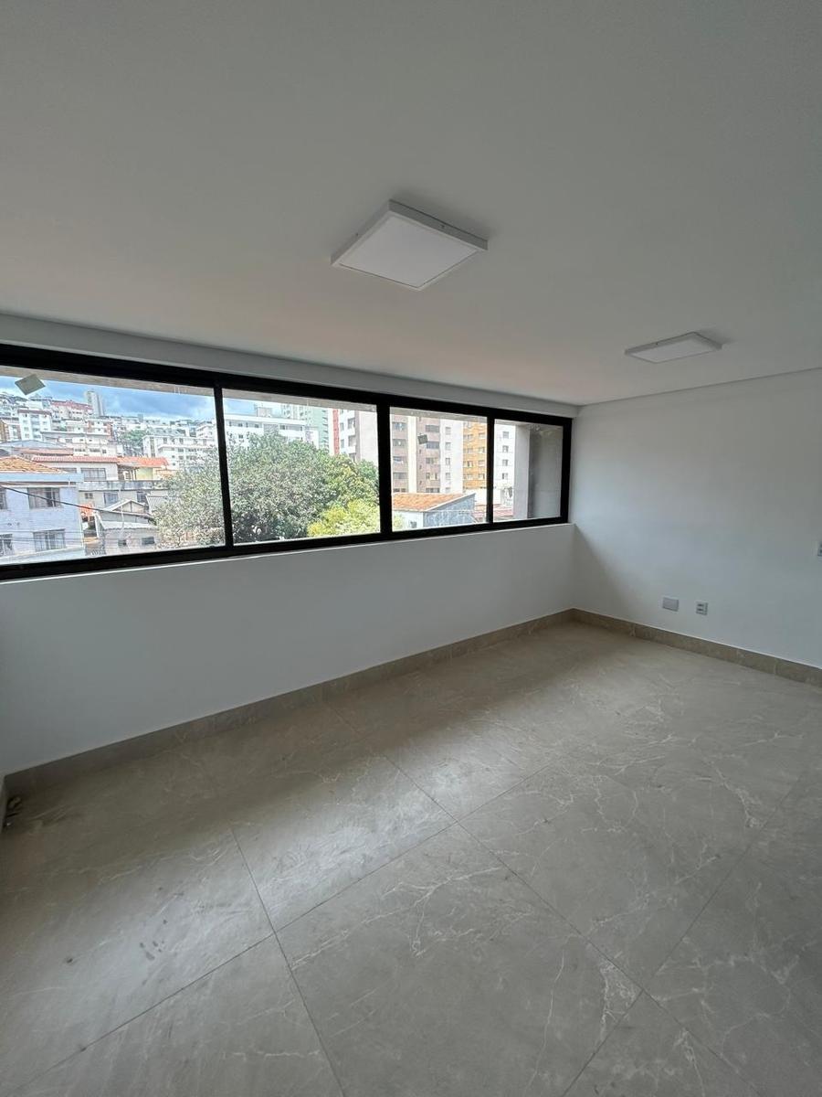 Apartamento, Santa Efigênia, 3 Quartos, 3 Vagas, 1 Suíte